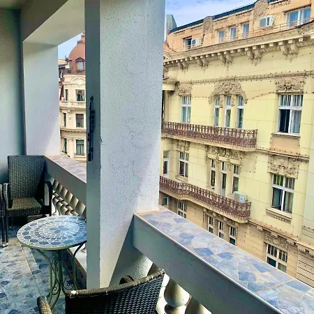 Apartment Heart Of A Historical Center *