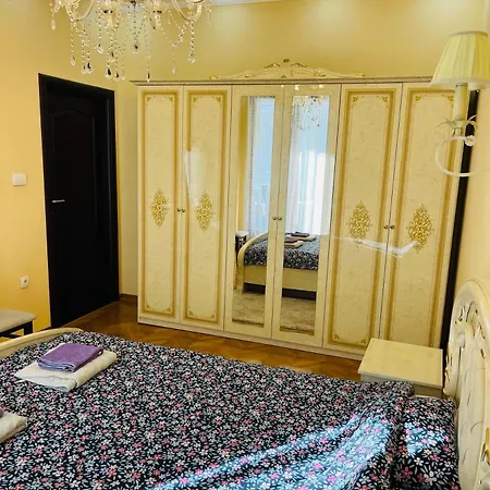 Heart Of A Historical Center Apartment *